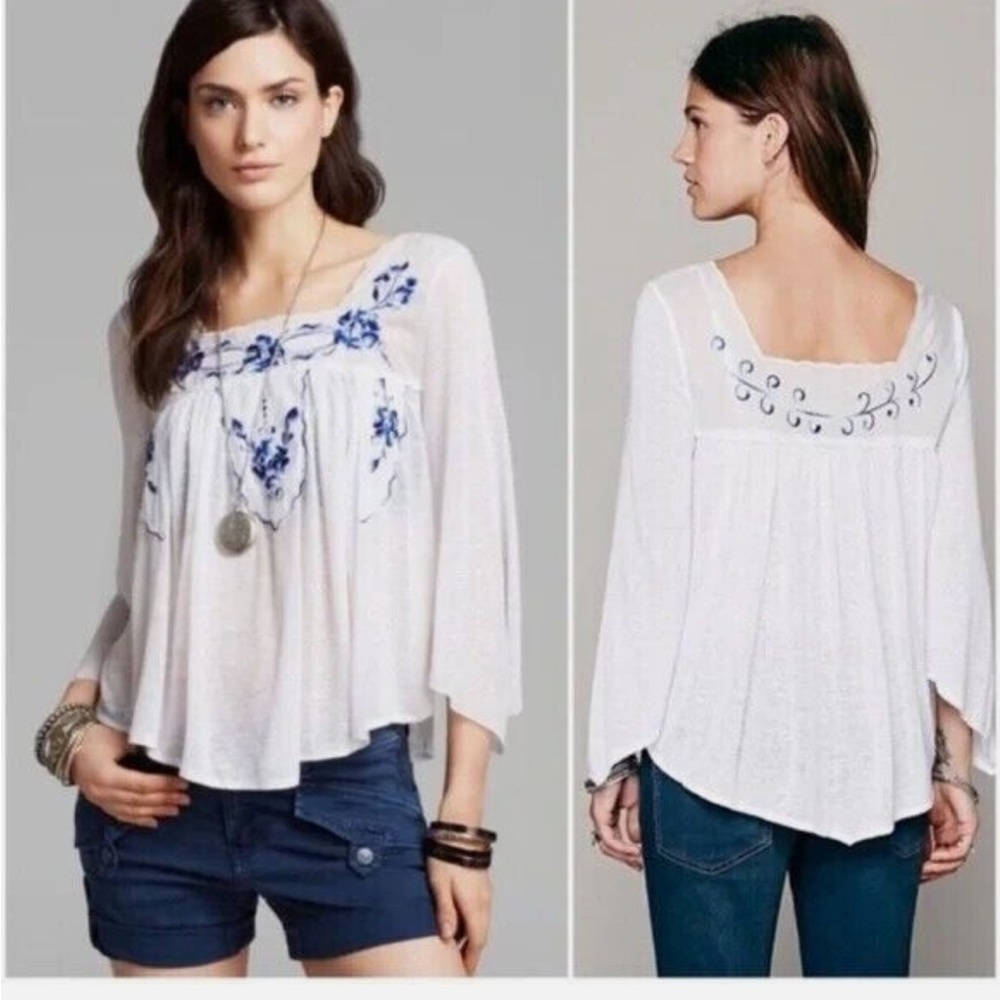 Free People White and Blue Flutter Sleeve Blouse